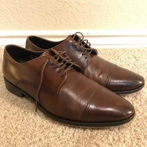 Medium brown leather captoe lace-up Derby